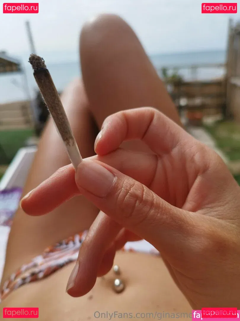 ginasmokingqueen Onlyfans Photo Gallery 