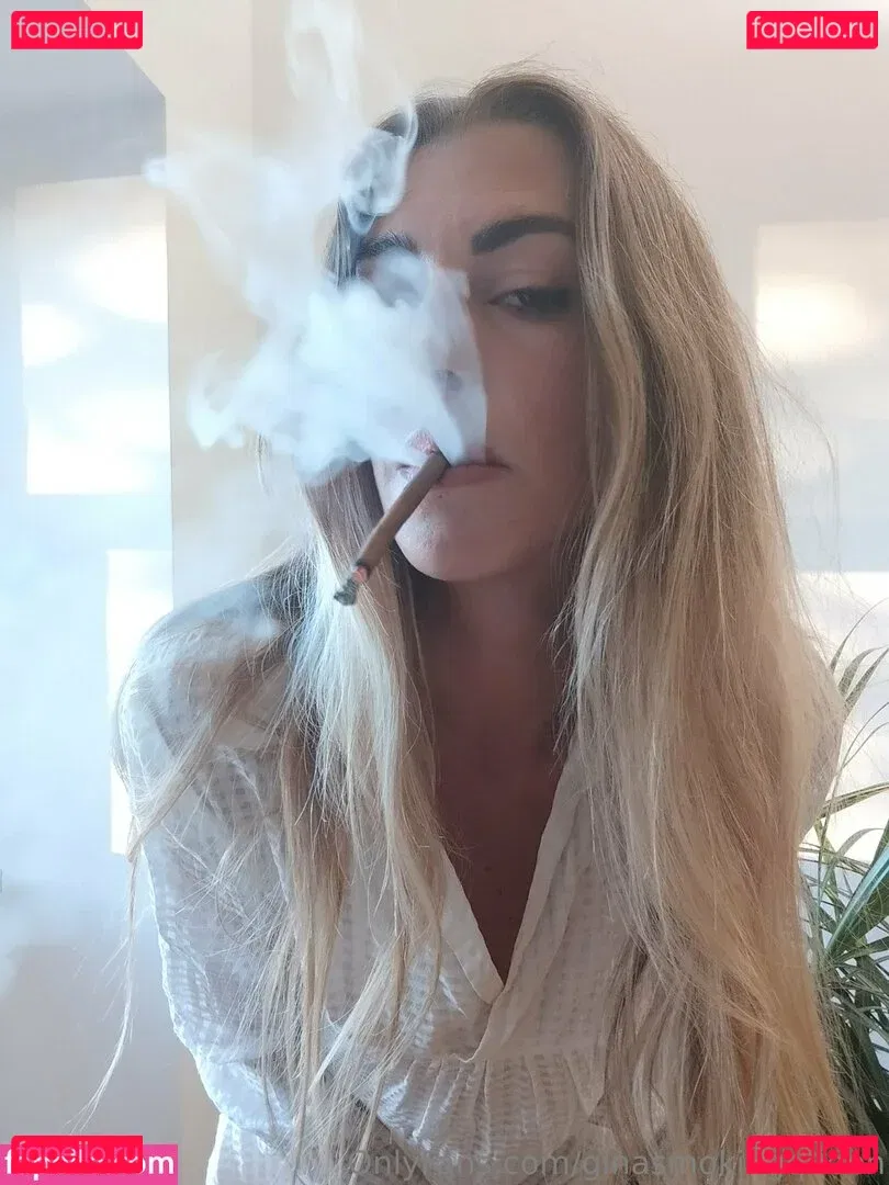ginasmokingqueen Onlyfans Photo Gallery 