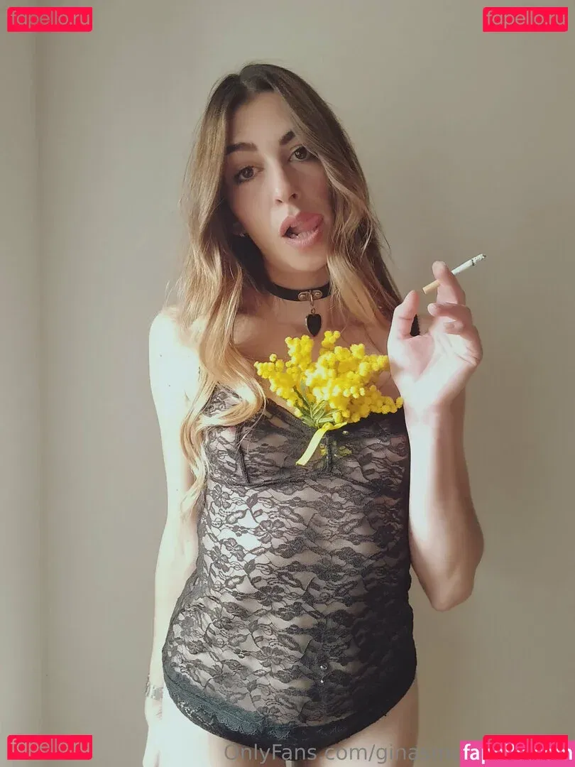 ginasmokingqueen Onlyfans Photo Gallery 