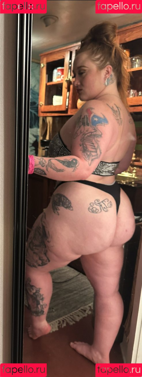 Flawlislawlis Onlyfans Photo Gallery 