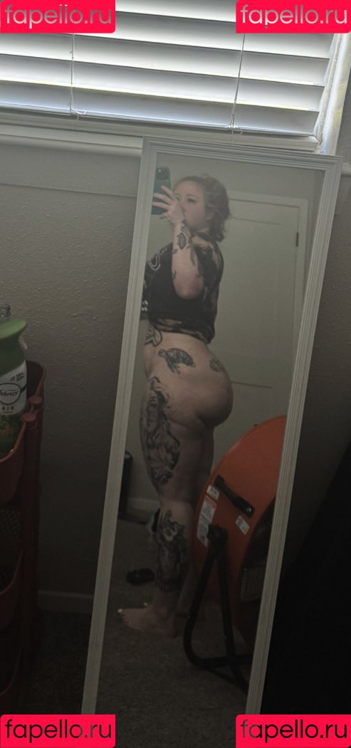 Flawlislawlis Onlyfans Photo Gallery 