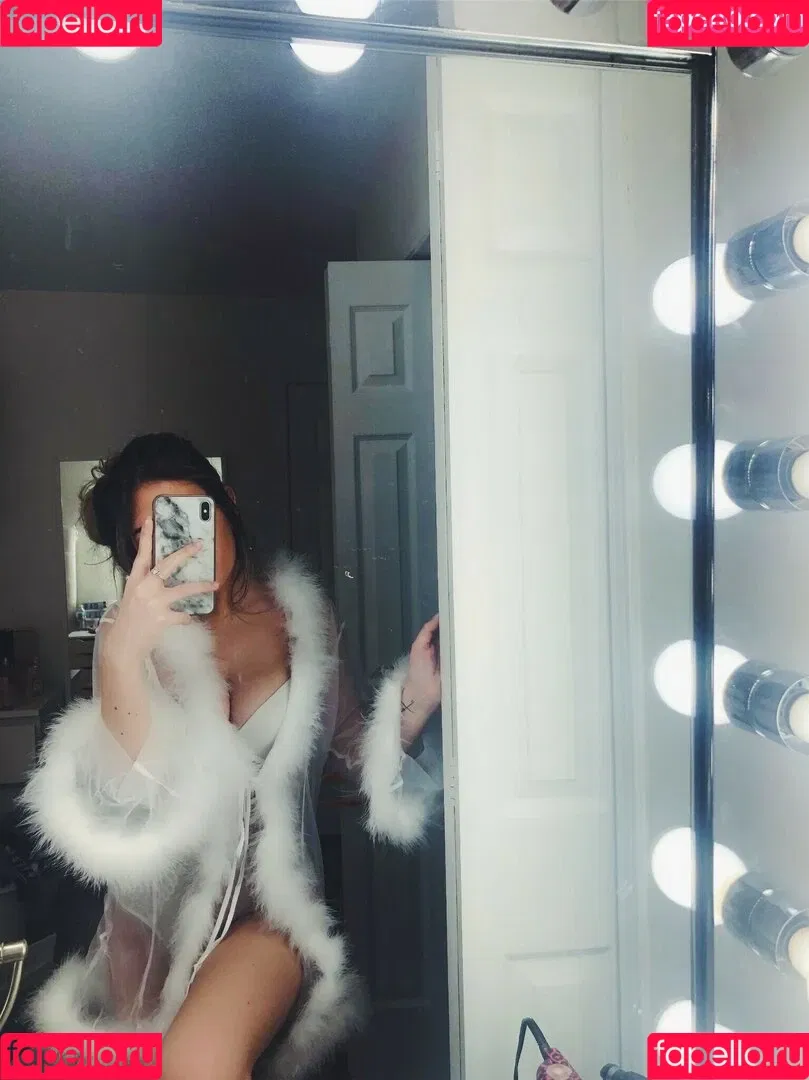 Taylor McCarthy Onlyfans Photo Gallery 