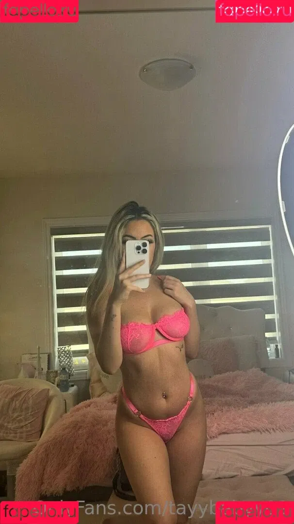 Taylor McCarthy Onlyfans Photo Gallery 