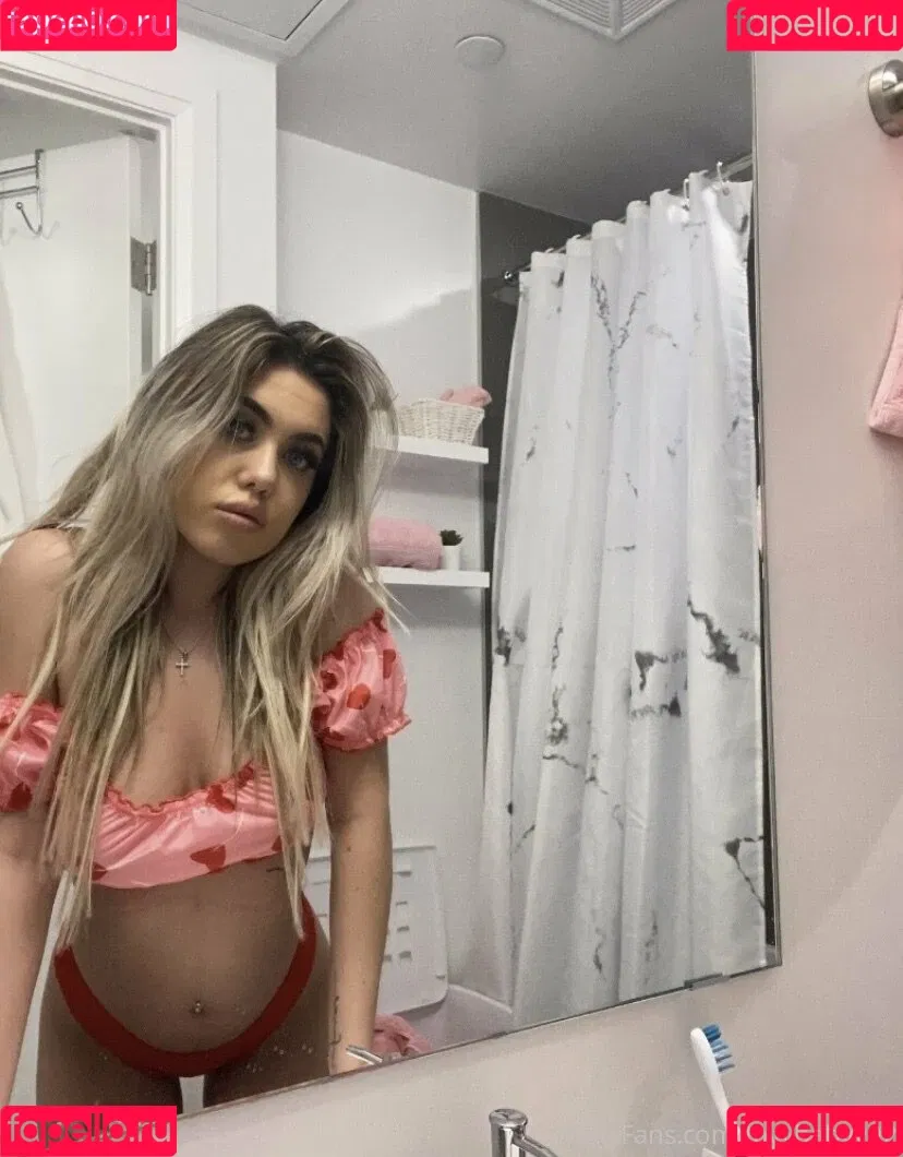 Taylor McCarthy Onlyfans Photo Gallery 