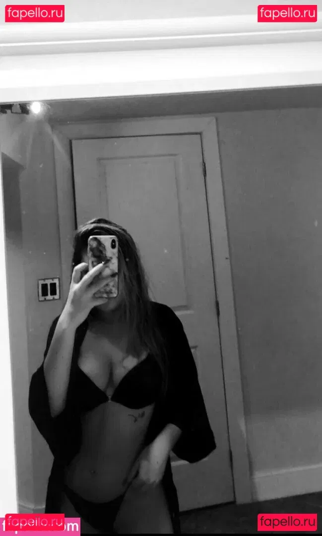 Taylor McCarthy Onlyfans Photo Gallery 