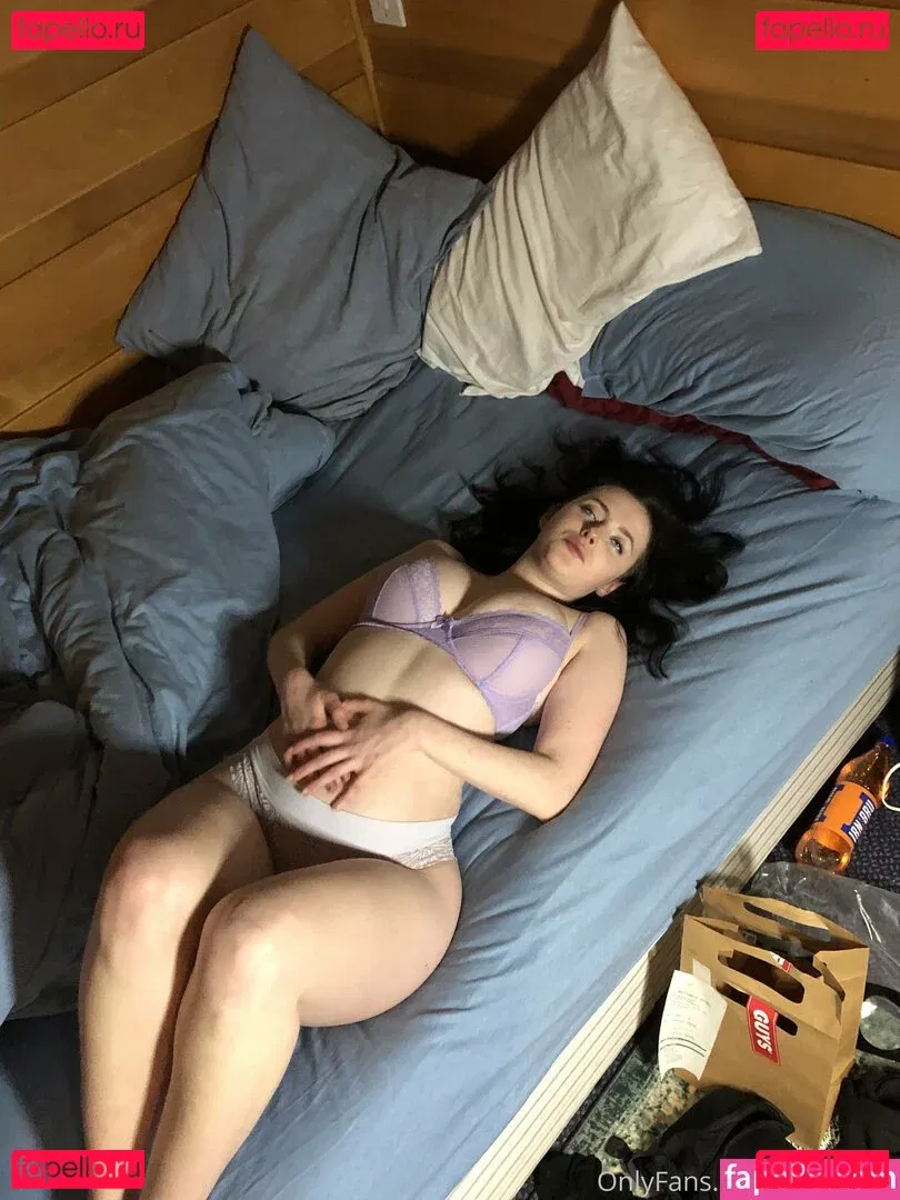 pixiegoth Onlyfans Photo Gallery 