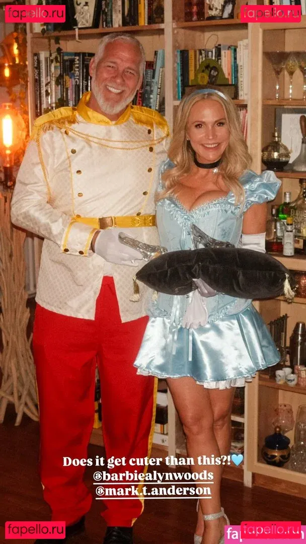 Barbara Alyn Woods Onlyfans Photo Gallery 