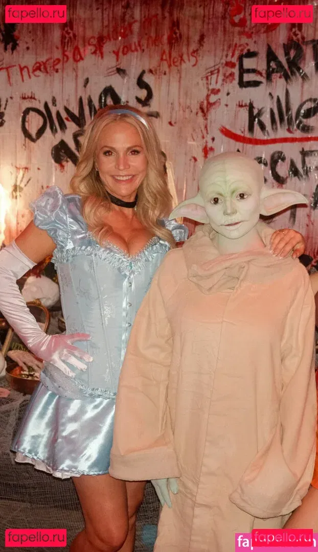 Barbara Alyn Woods Onlyfans Photo Gallery 