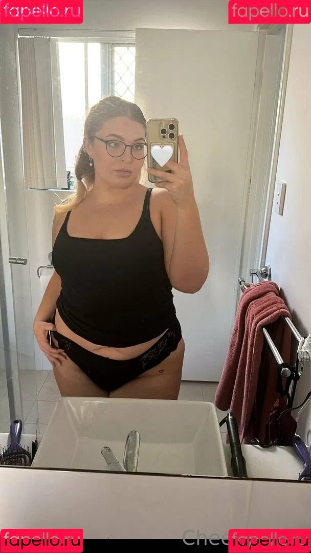 cheeky_yelofree Onlyfans Photo Gallery 