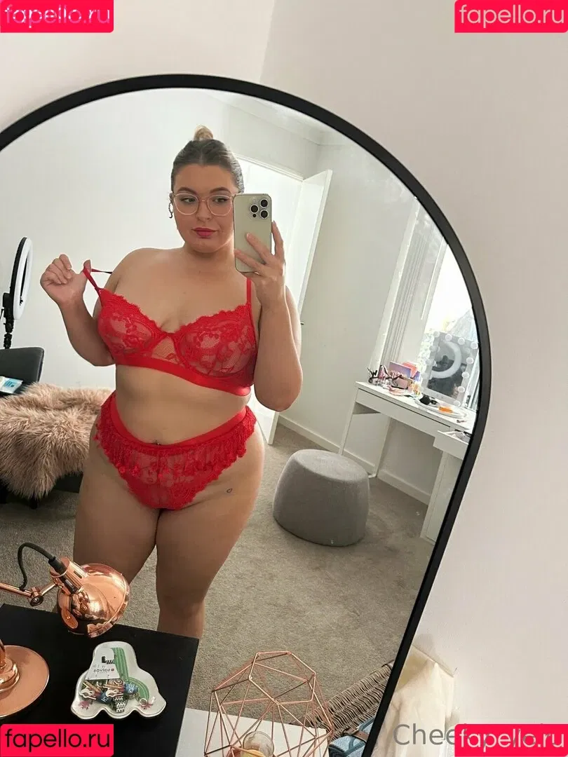 cheeky_yelofree Onlyfans Photo Gallery 