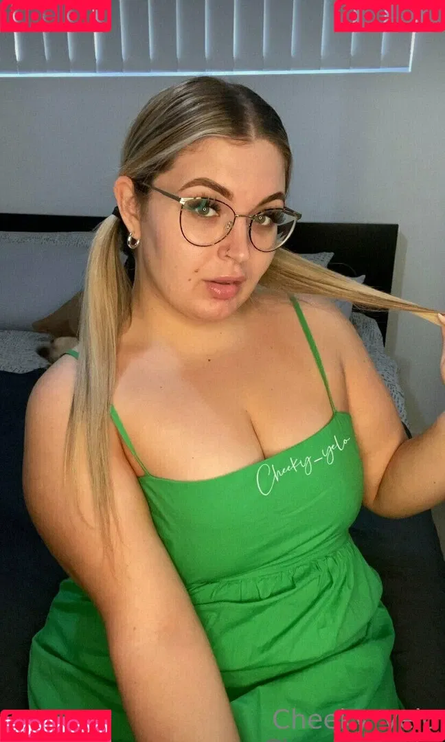 cheeky_yelofree Onlyfans Photo Gallery 