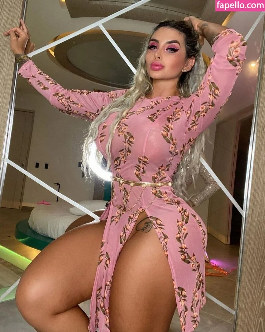 Lis Valderrama Onlyfans Photo Gallery 