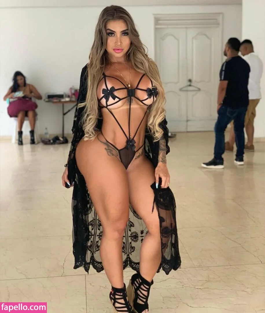 Lis Valderrama Onlyfans Photo Gallery 