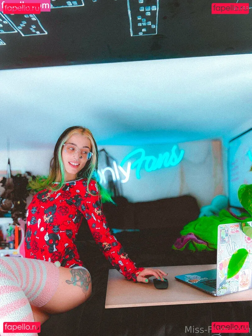 ohheymissfaye Onlyfans Photo Gallery 