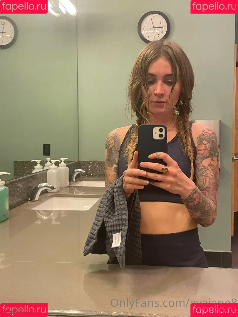 avajane8 Onlyfans Photo Gallery 