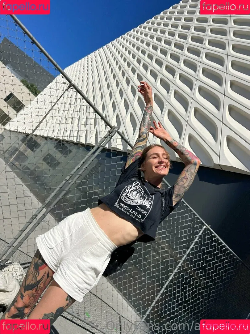 avajane8 Onlyfans Photo Gallery 