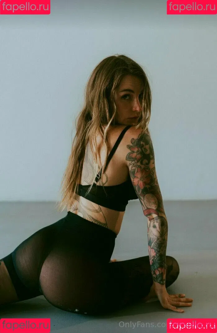 avajane8 Onlyfans Photo Gallery 
