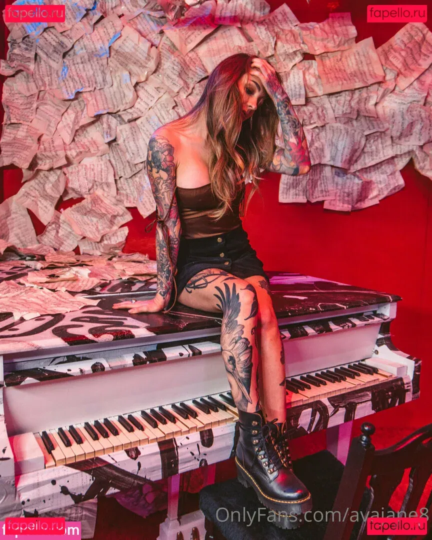 avajane8 Onlyfans Photo Gallery 