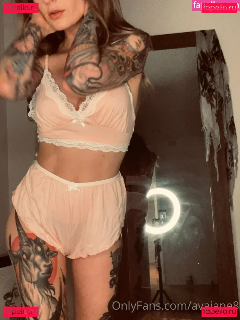 avajane8 Onlyfans Photo Gallery 