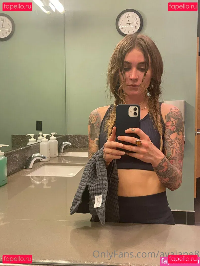 avajane8 Onlyfans Photo Gallery 