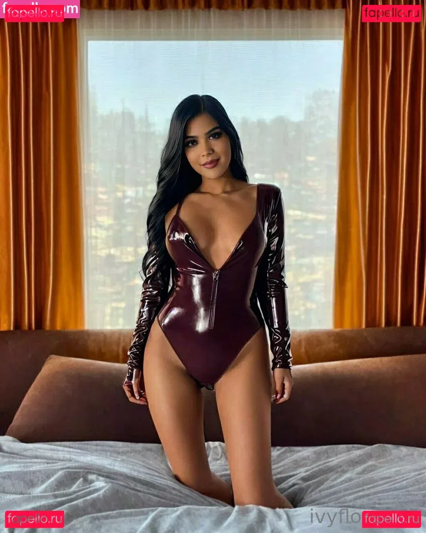 yvetteflores Onlyfans Photo Gallery 