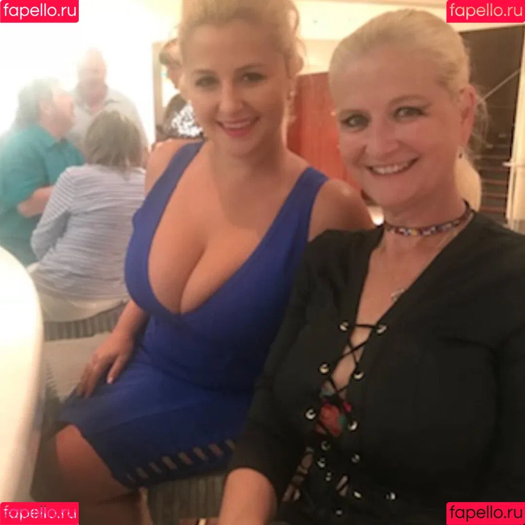 Jackie K Onlyfans Photo Gallery 