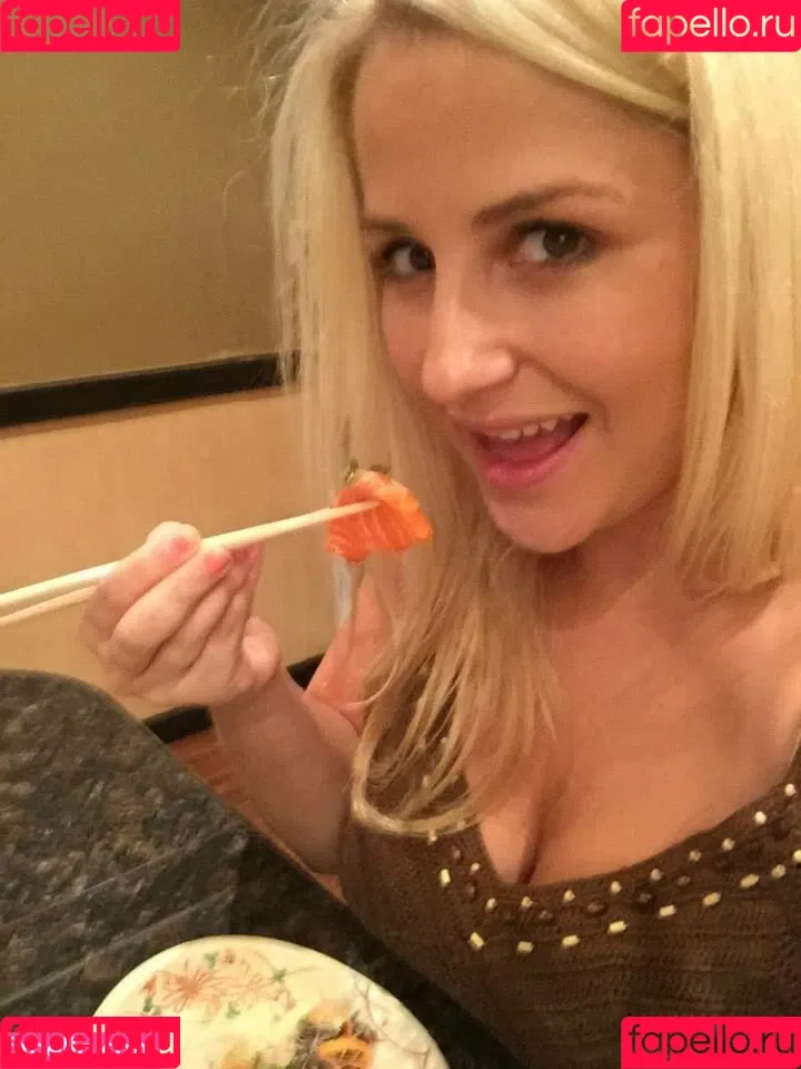 Jackie K Onlyfans Photo Gallery 