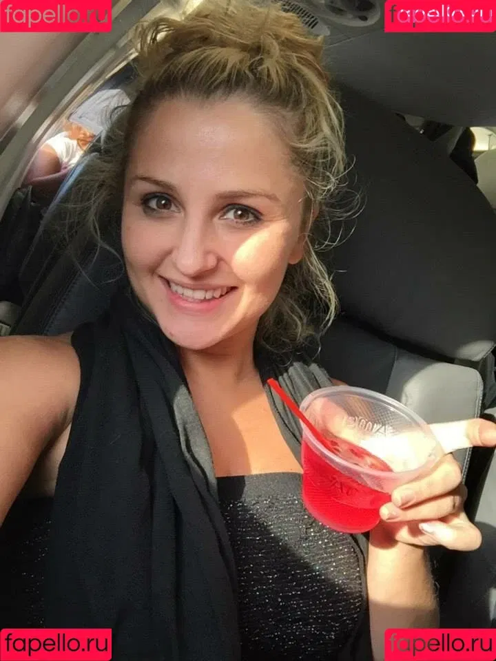 Jackie K Onlyfans Photo Gallery 