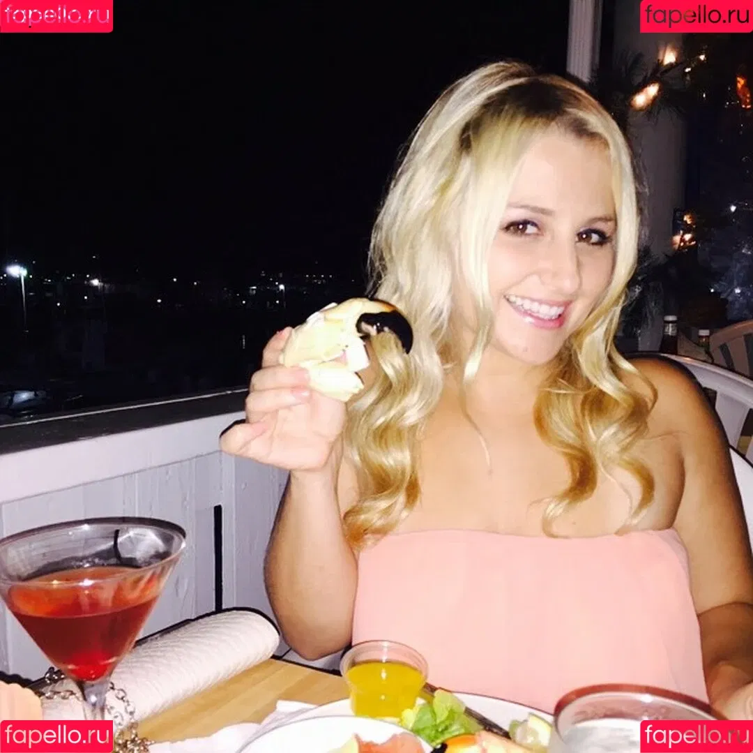 Jackie K Onlyfans Photo Gallery 