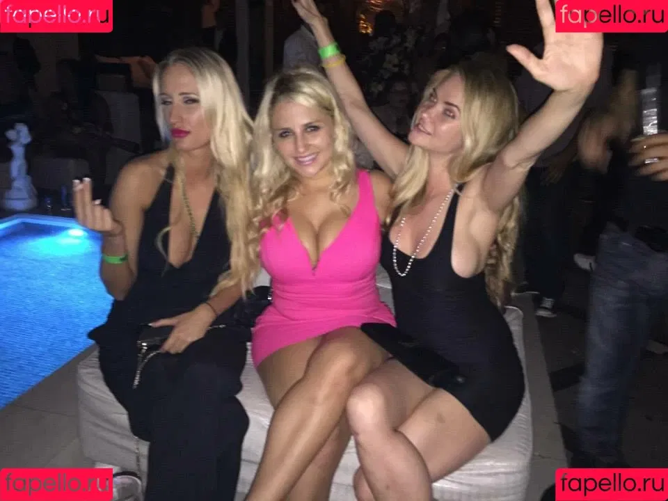 Jackie K Onlyfans Photo Gallery 