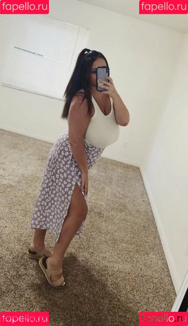 Autumn Lee Onlyfans Photo Gallery 