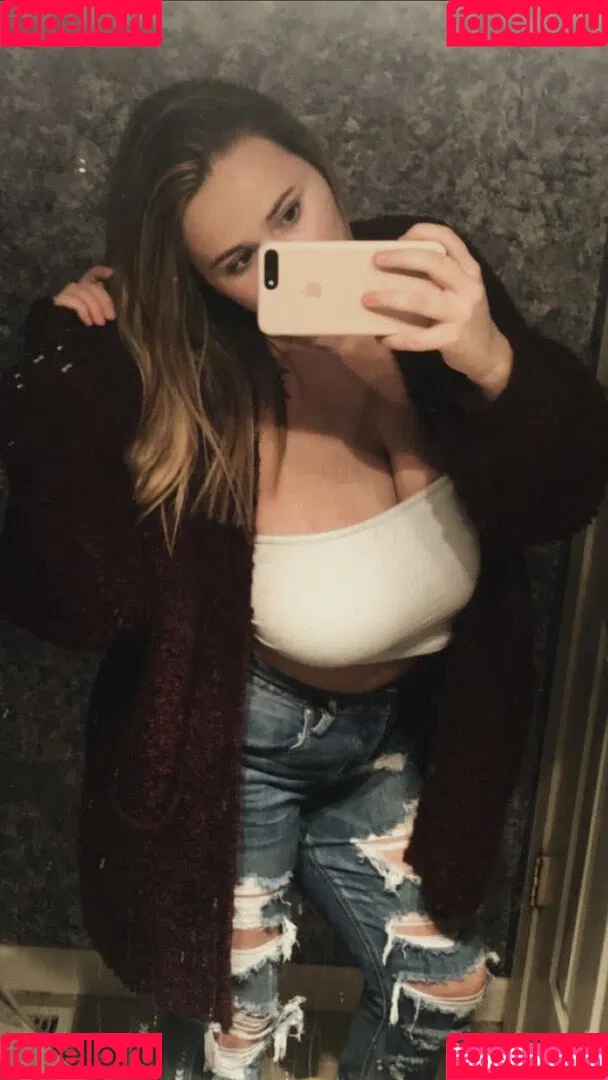 Autumn Lee Onlyfans Photo Gallery 