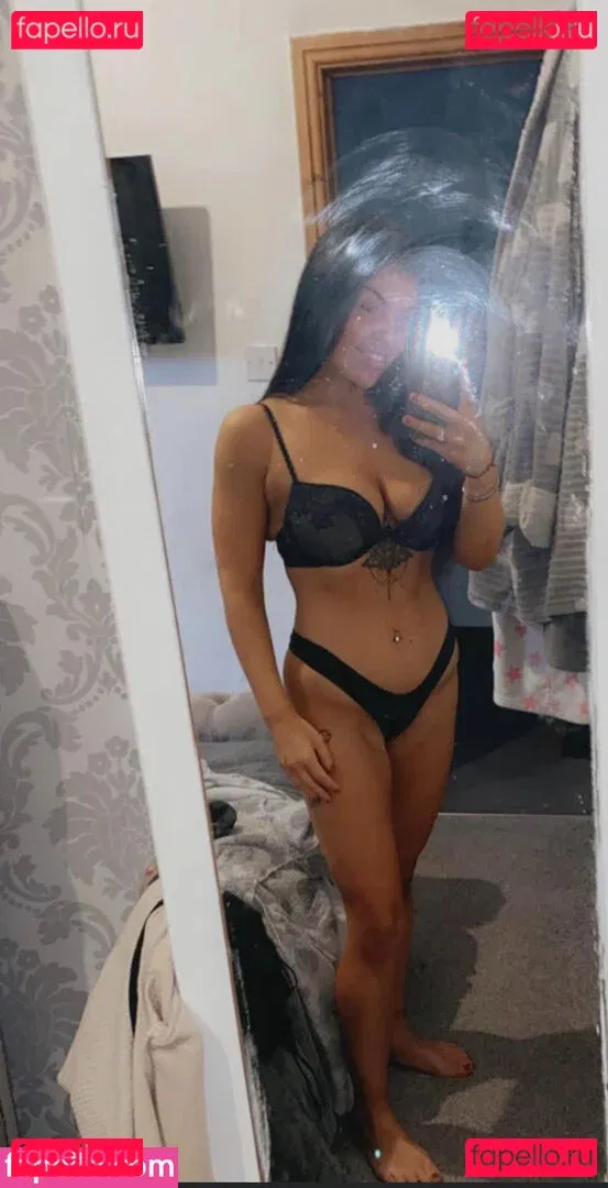 Carlisle Onlyfans Photo Gallery 