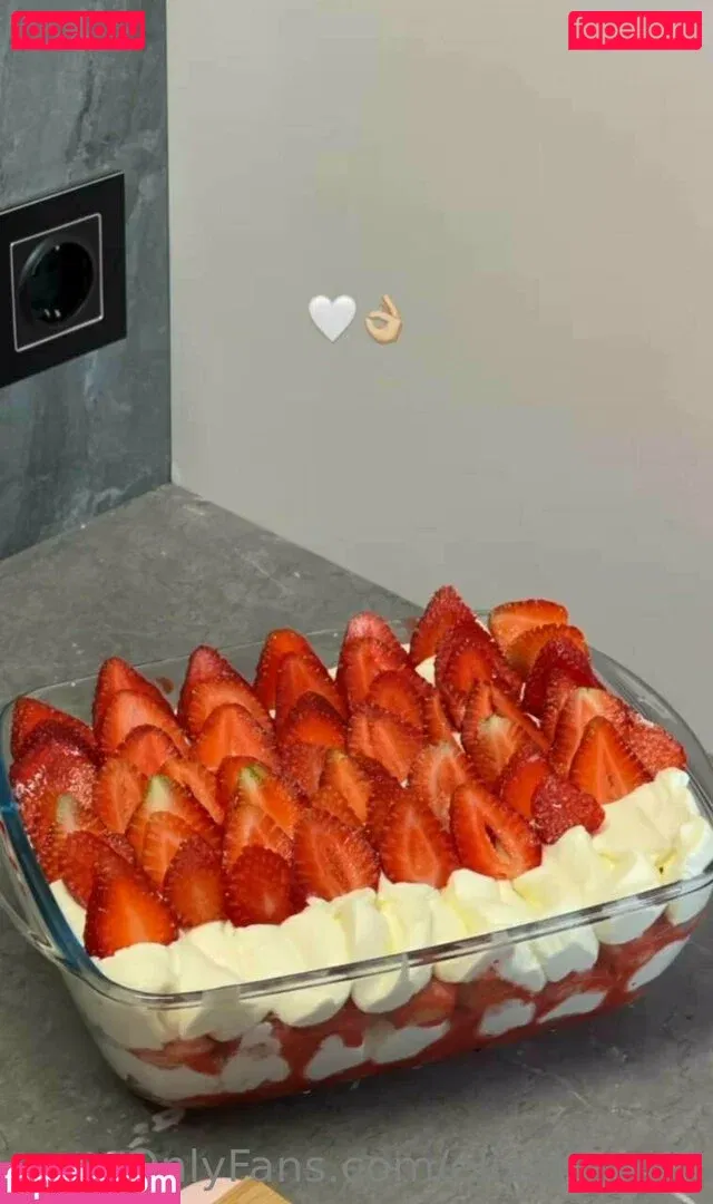 elizabet_ua Onlyfans Photo Gallery 