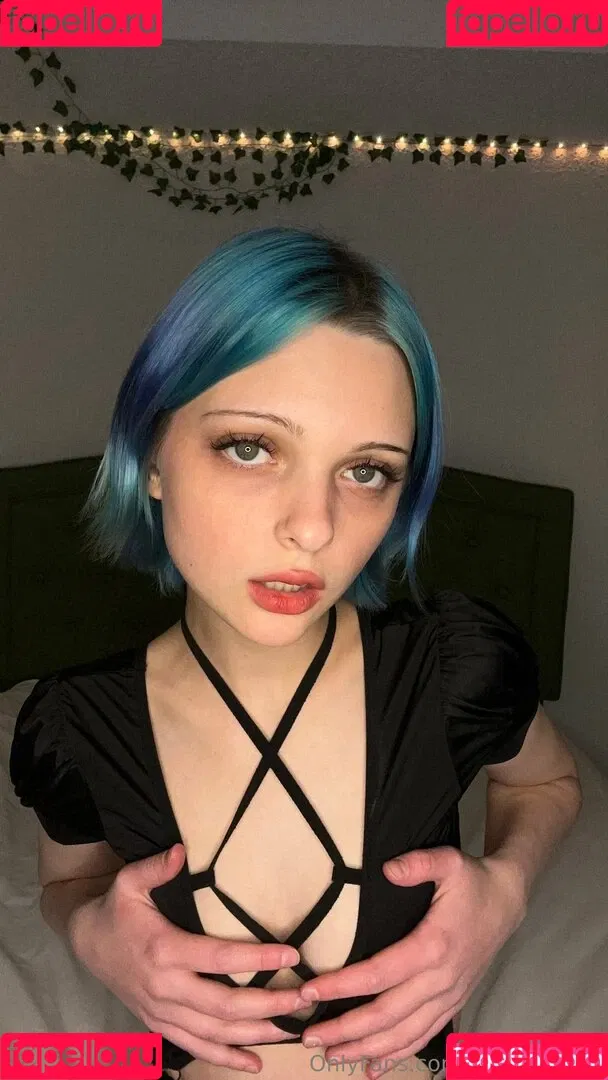 kawaiilavina Onlyfans Photo Gallery 
