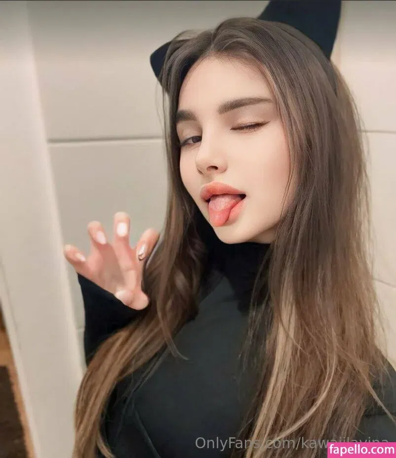 kawaiilavina Onlyfans Photo Gallery 