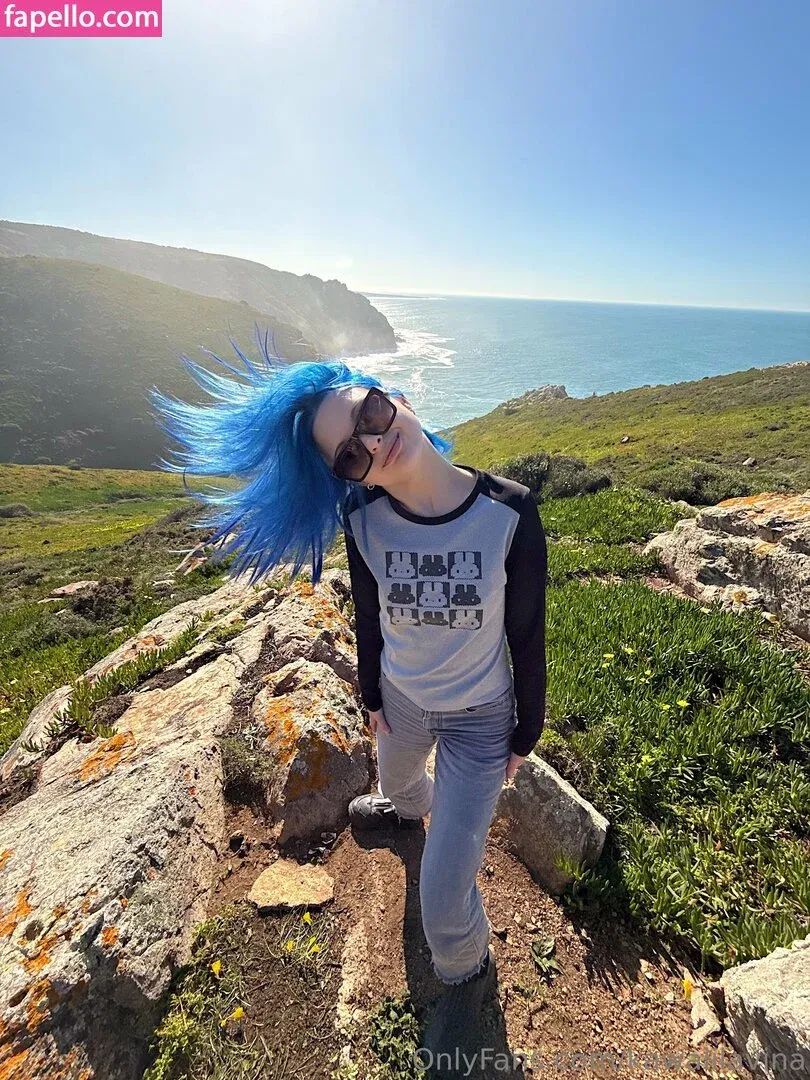 kawaiilavina Onlyfans Photo Gallery 