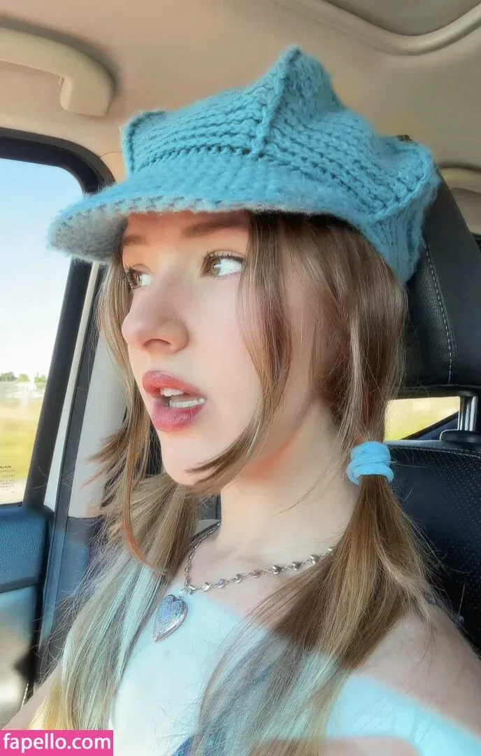 Diddly ASMR Onlyfans Photo Gallery 