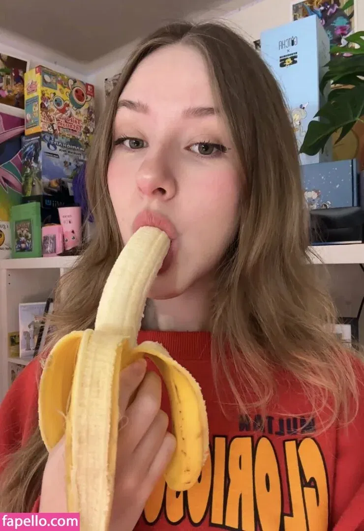 Diddly ASMR Onlyfans Photo Gallery 