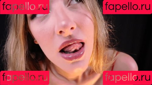 Diddly ASMR Onlyfans Photo Gallery 