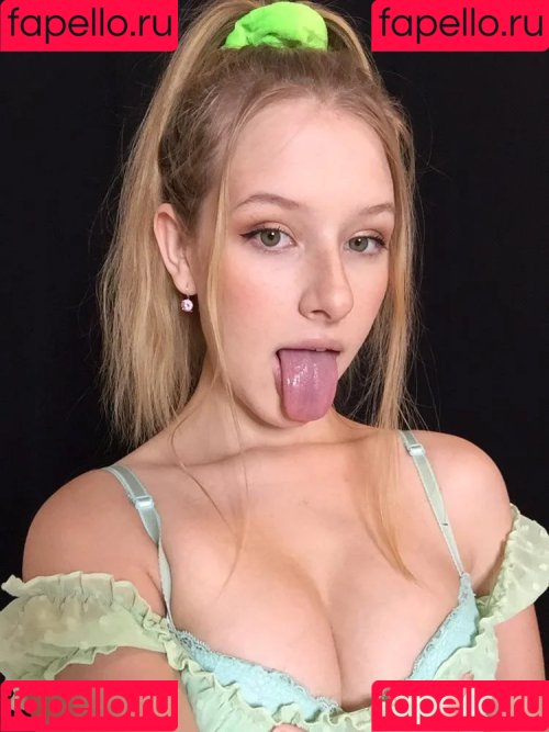 Diddly ASMR Onlyfans Photo Gallery 