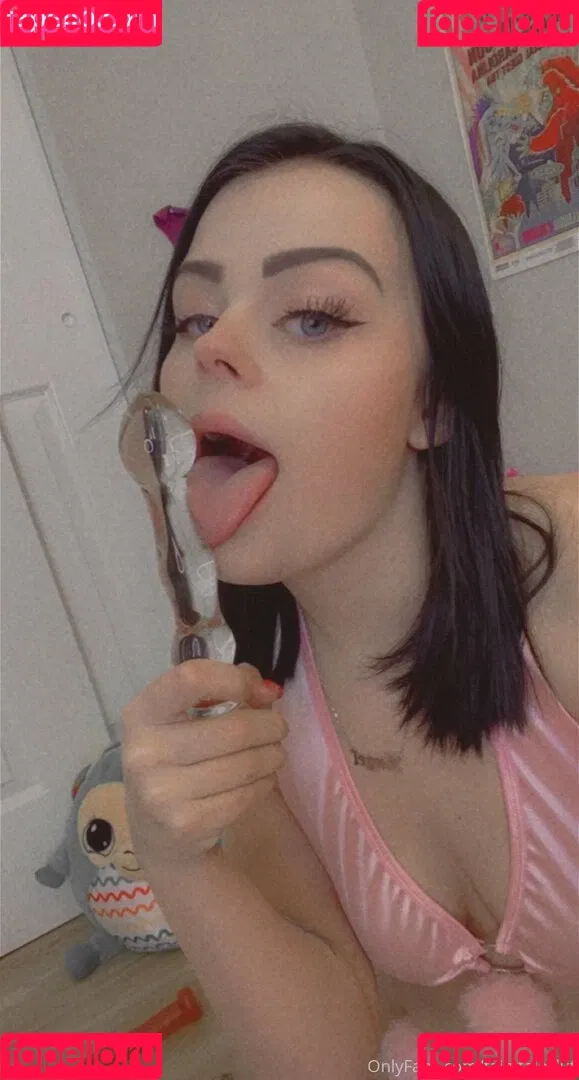 ravebbyjade Onlyfans Photo Gallery 