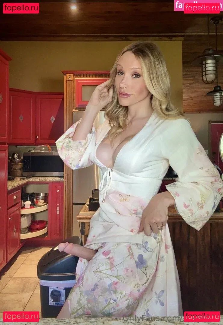 swe_et Onlyfans Photo Gallery 