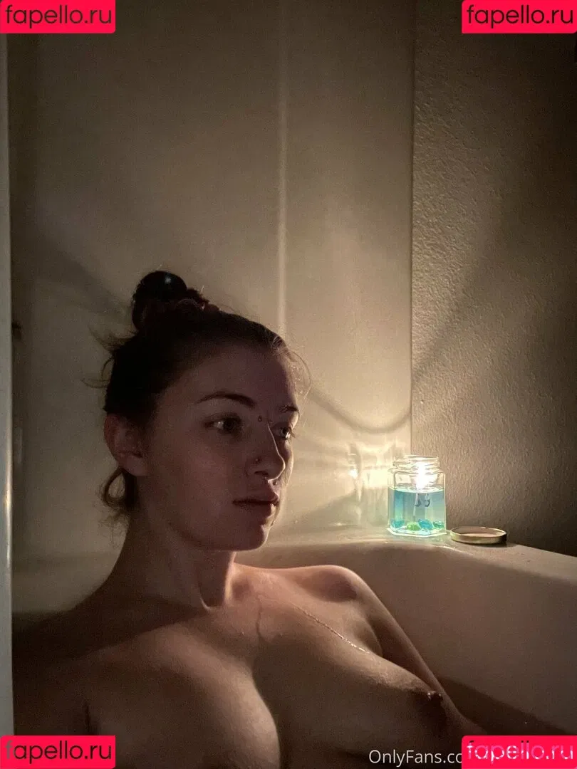 anja_on_ya Onlyfans Photo Gallery 