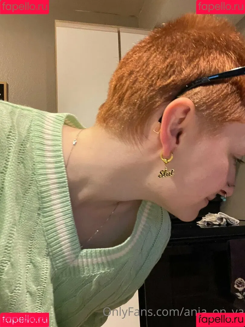 anja_on_ya Onlyfans Photo Gallery 