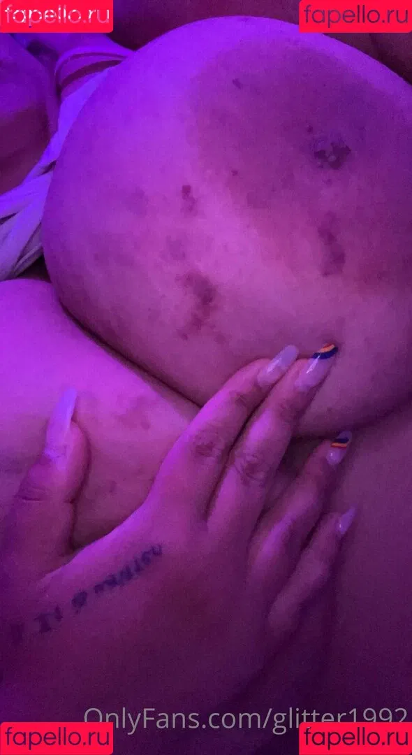 glitter1992 Onlyfans Photo Gallery 