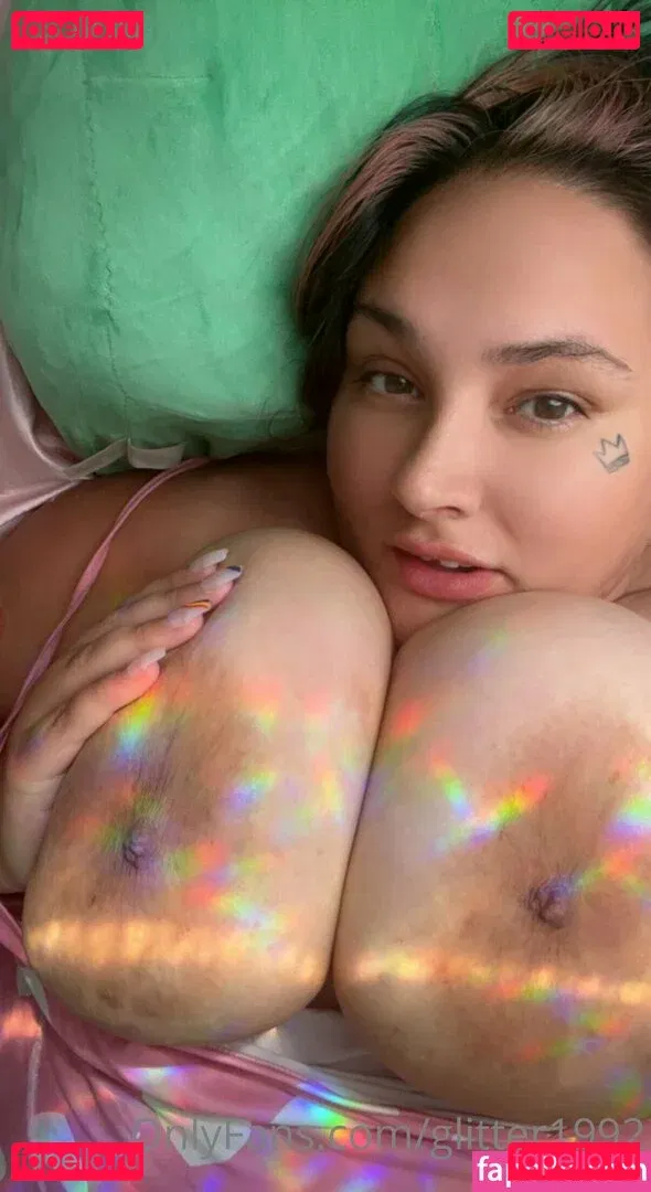 glitter1992 Onlyfans Photo Gallery 