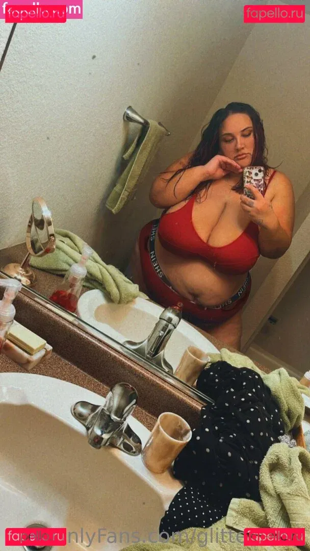 glitter1992 Onlyfans Photo Gallery 