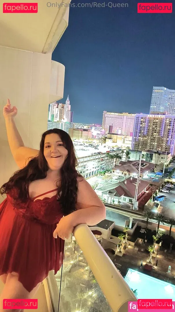 Red Queen Onlyfans Photo Gallery 
