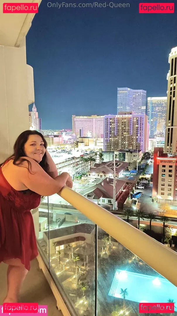 Red Queen Onlyfans Photo Gallery 